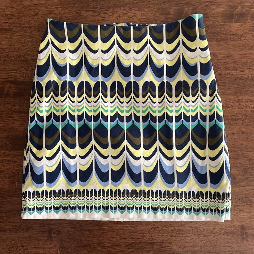 Talbots geometric print lined skirt